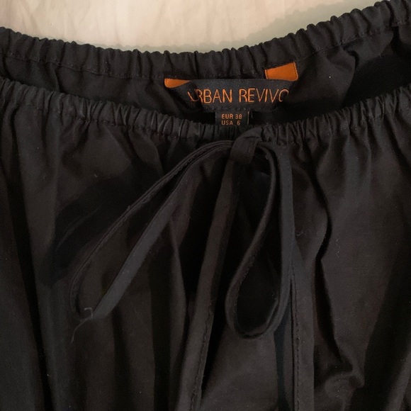 Puff sleeve square neck blouse - Picture 2 of 2